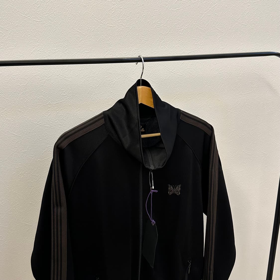 니들스 검갈 트랙자켓 XL사이즈  상품이미지4