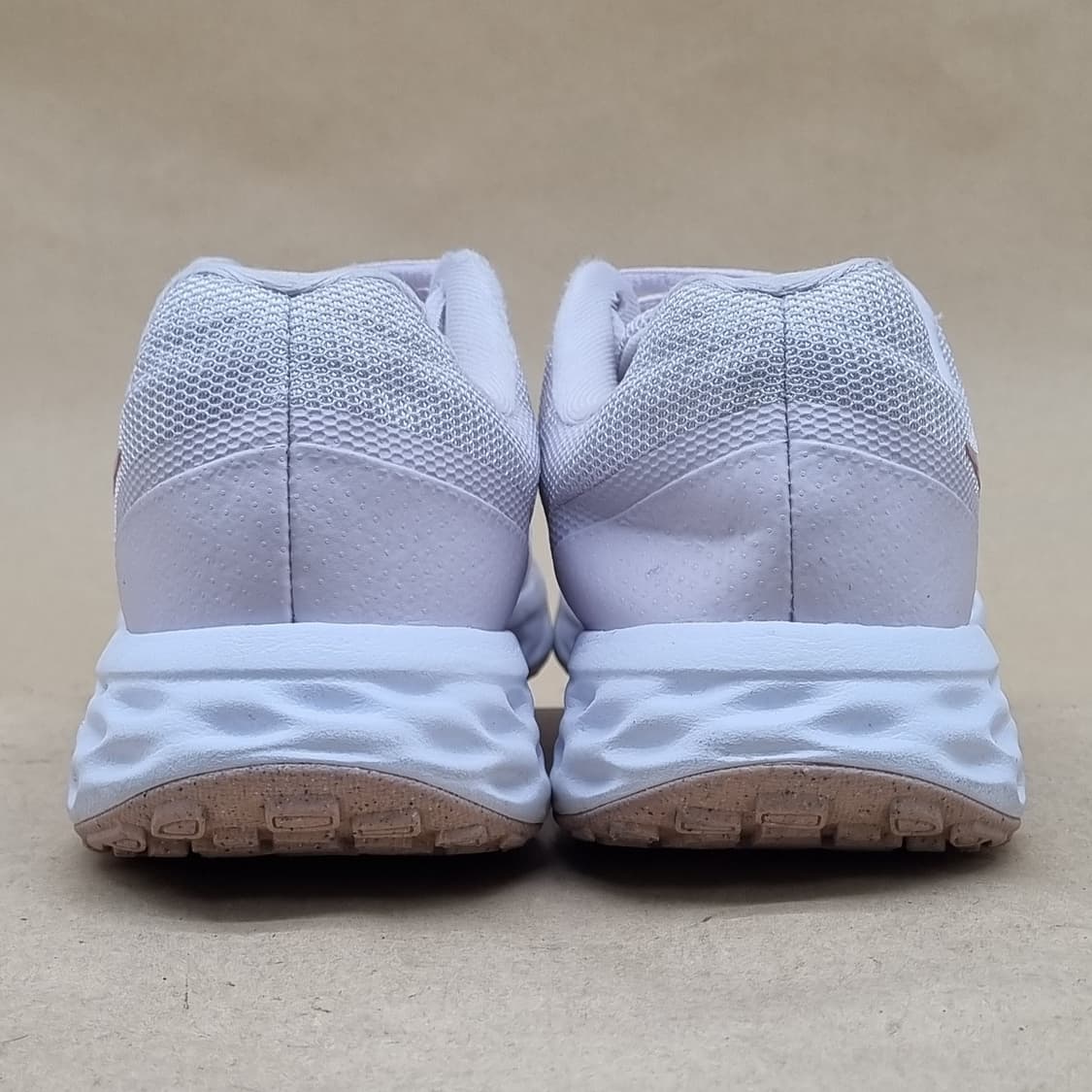 나이키 레볼루션6 여성런닝화230  상품이미지4