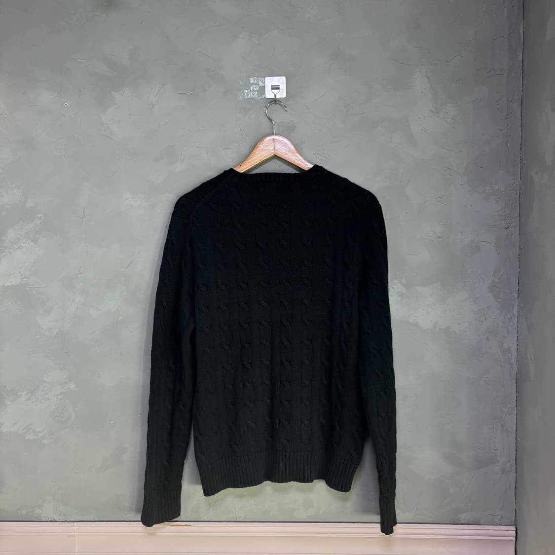 폴로 랄프로렌 꽈배기 니트 블랙 상품이미지4