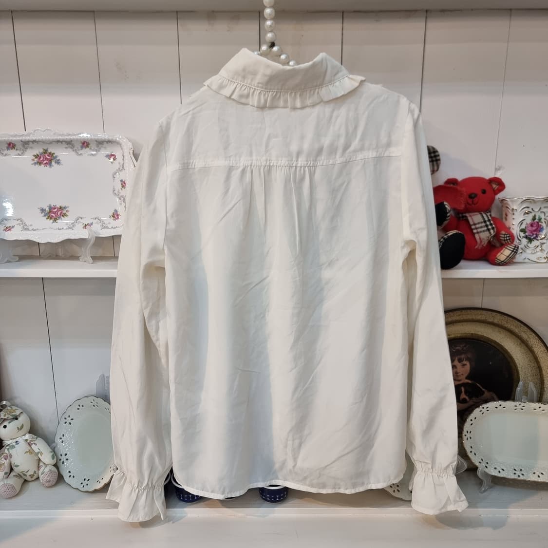 Liz Lisa(리즈리사) 프릴 카라 레이스 블라우스 상품이미지4