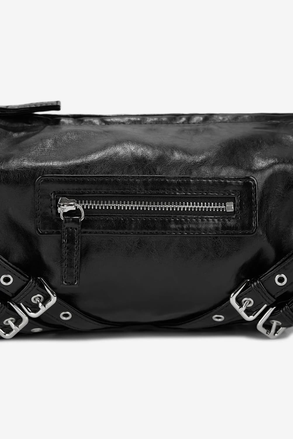 STUD POCKET BAG IN BLACK 상품이미지4