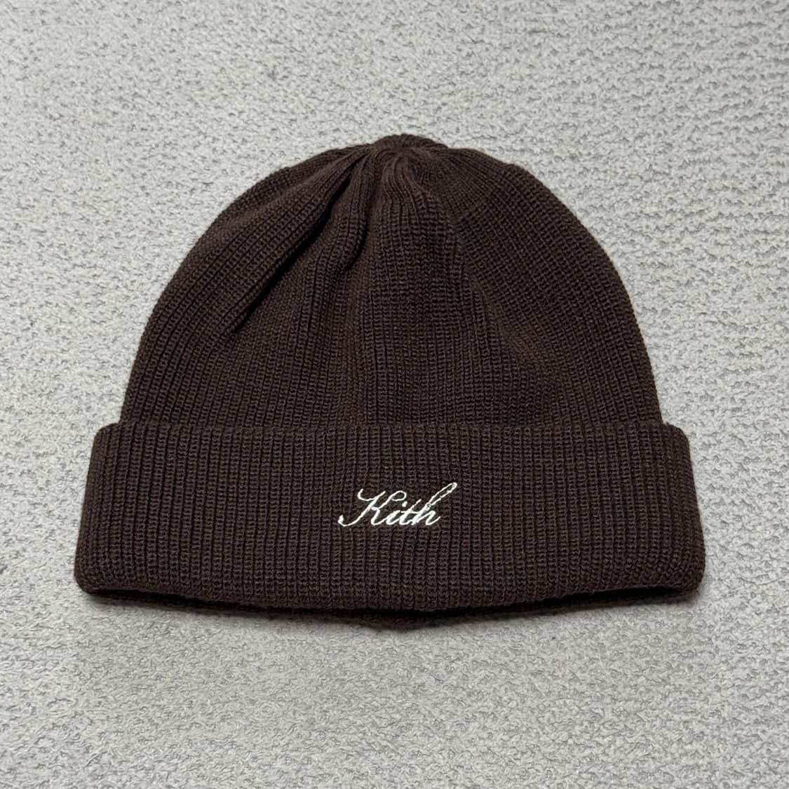 kith 스크립트 클래식 비니 브라운 상품이미지1