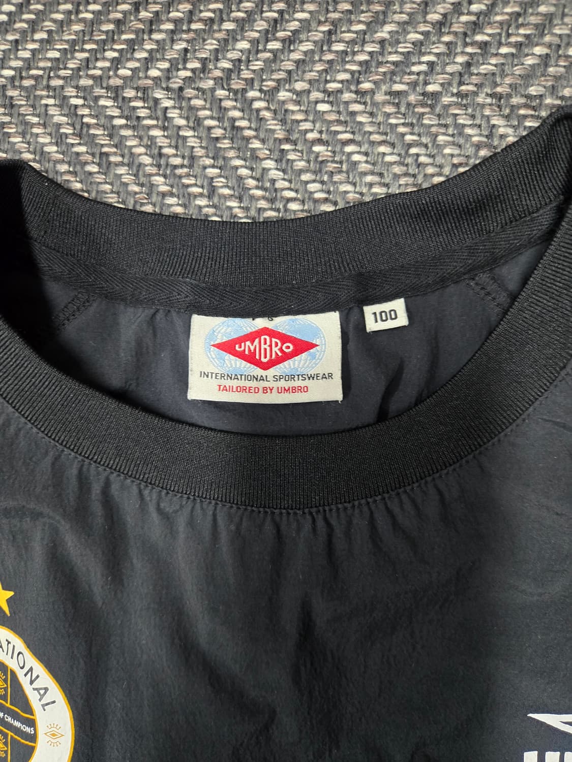 엄브로 우븐 피스테 블랙 상품이미지4