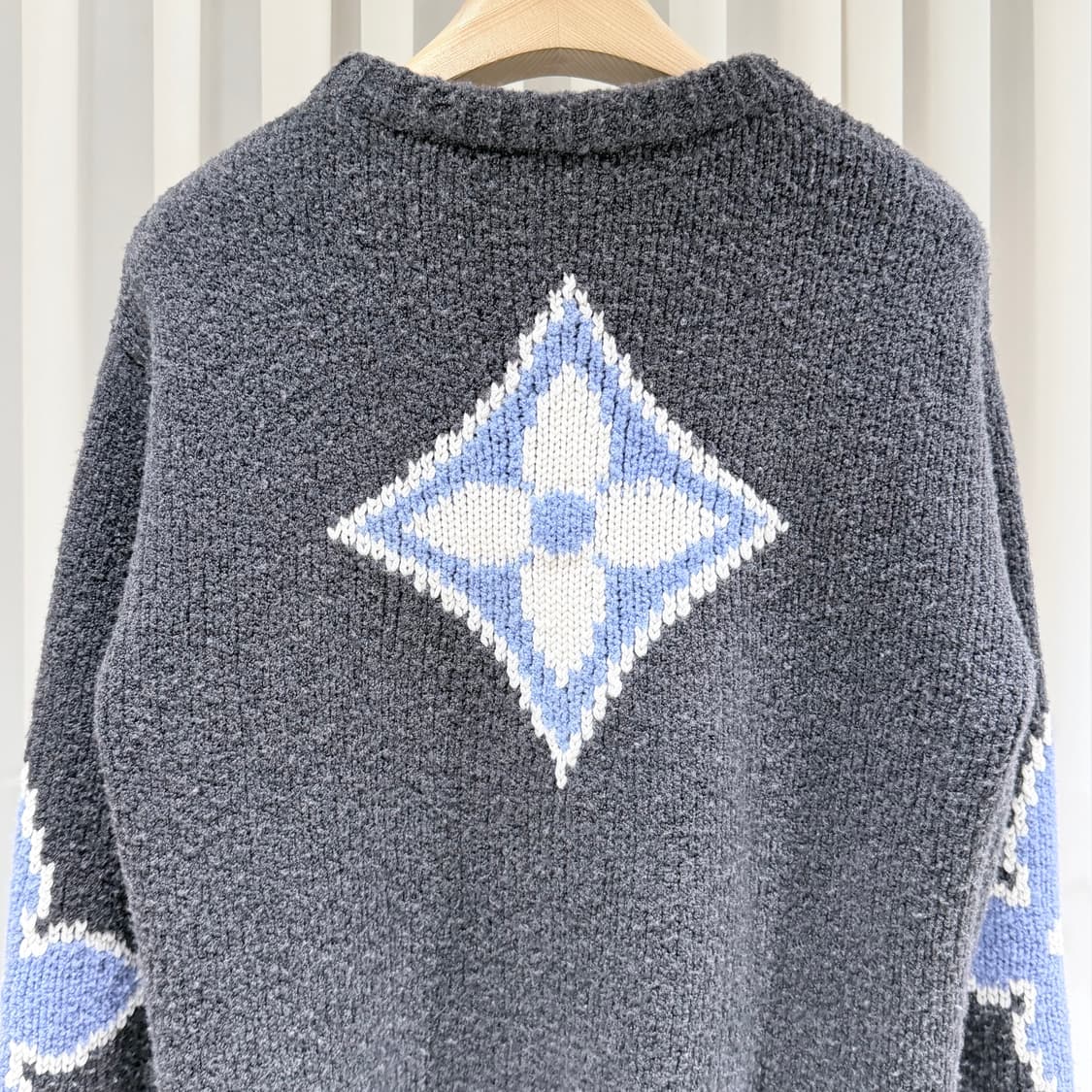 (A+ / S) / 루이비통 모노그램 청키 울 블렌드 신형 니트 상품이미지6