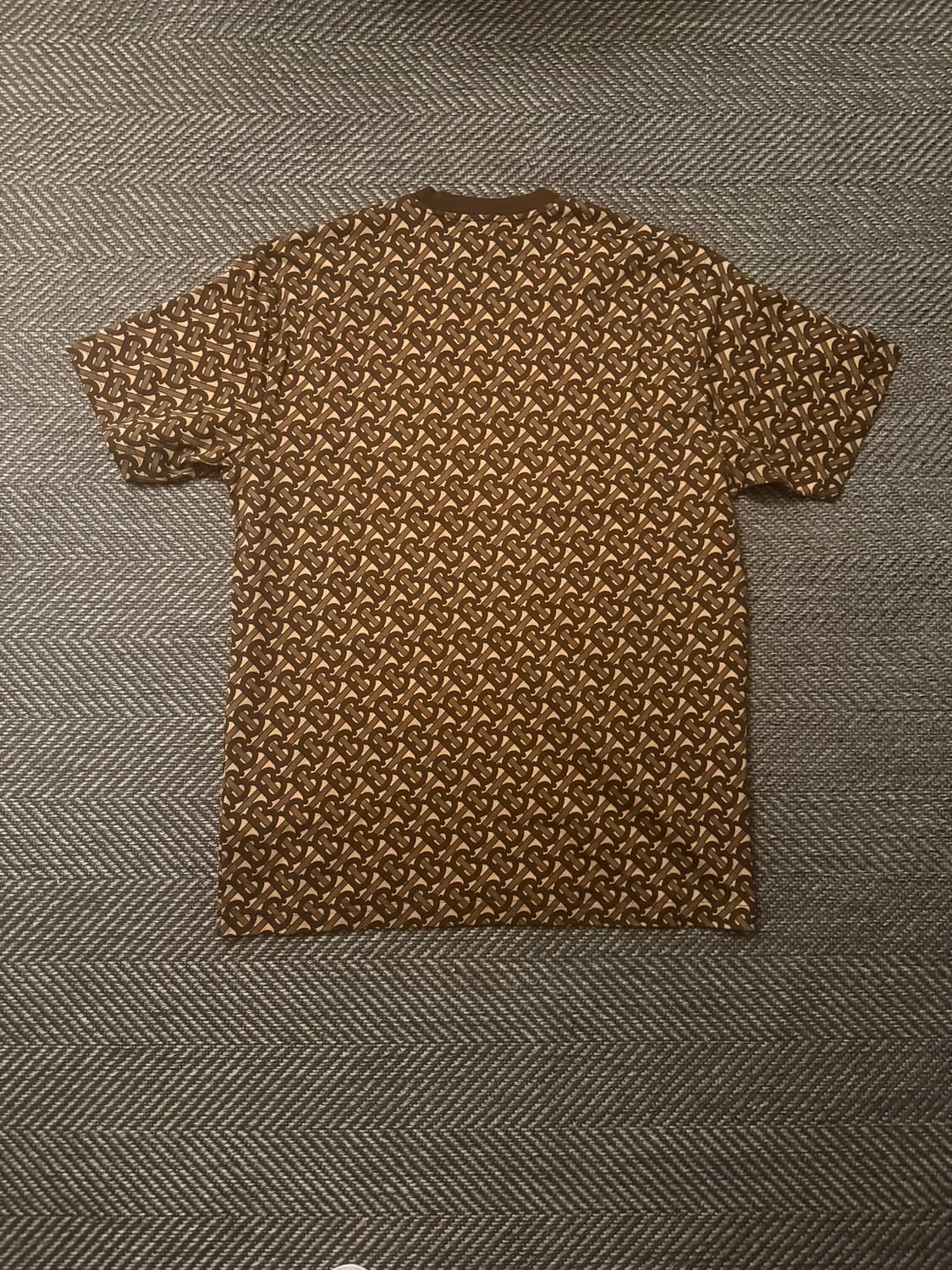 버버리 모노그램 반팔 XS 상품이미지3