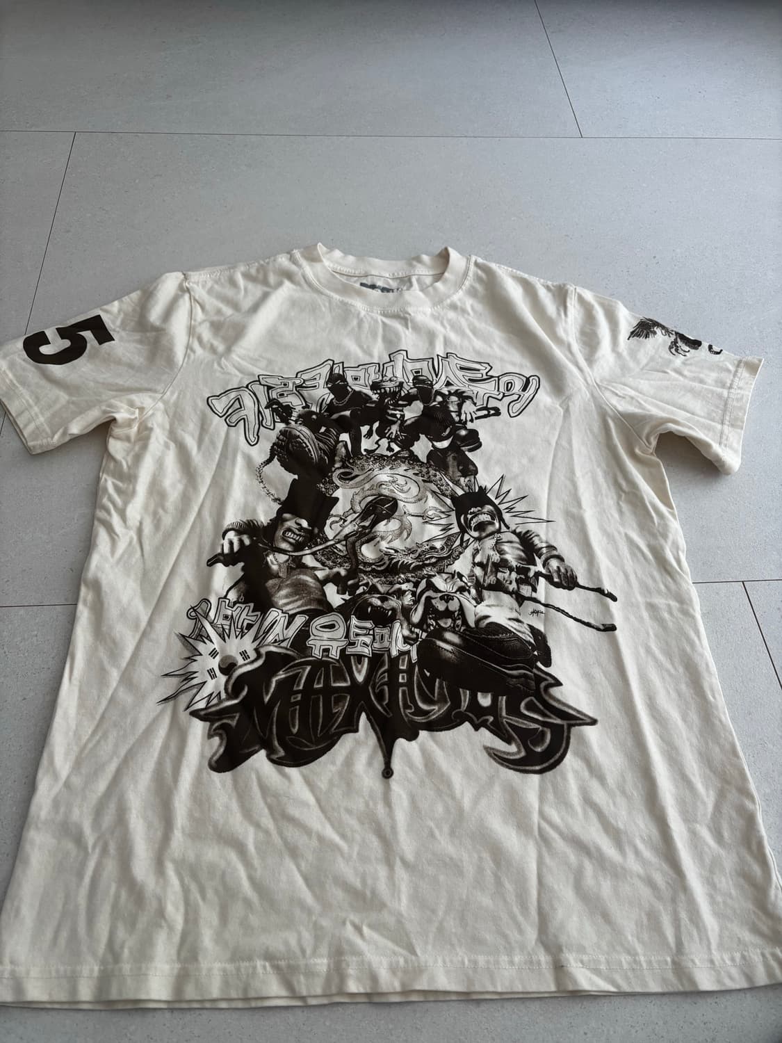 스캇 착용 막시무스투어 반팔 상품이미지3