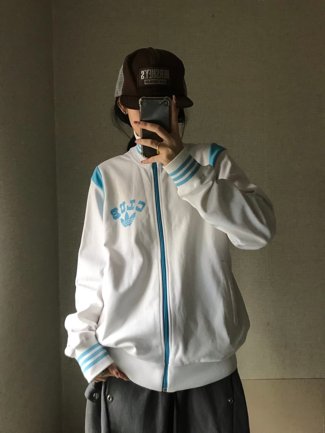 아디다스 클럽 00s 흰하 져지 상품이미지1