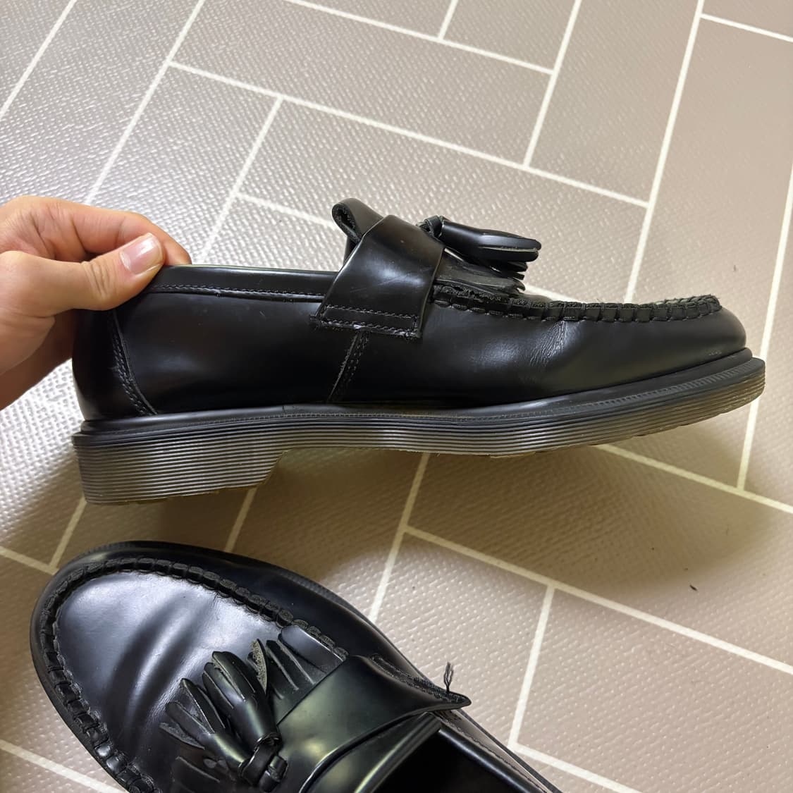 닥터마틴 아드리안 42 상품이미지4