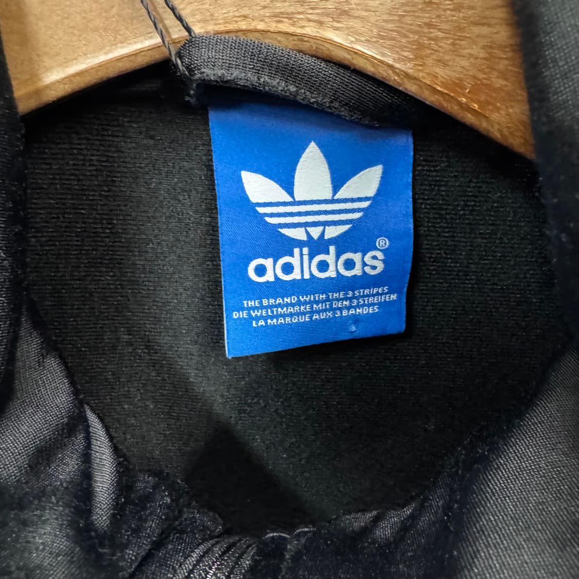 아디다스 오리지널 파이어버드 트랙자켓 전면 로고 포인트 블랙 화이트 상품이미지6