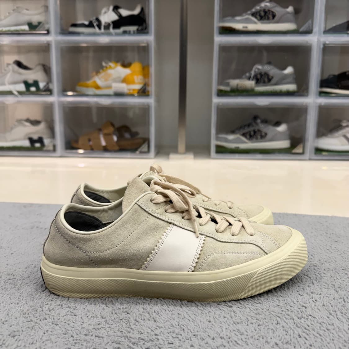 톰포드 캠브리지 마르모 스웨이드 스니커즈 상품이미지2