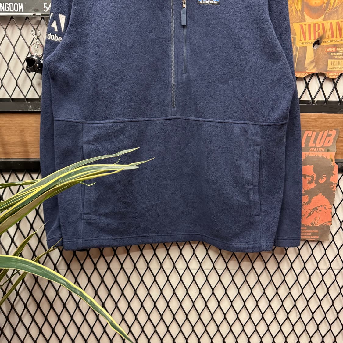 파타고니아 신칠라 베터 스웨터 하프 집업 전면 집업 포켓 포인트 네이비 상품이미지4