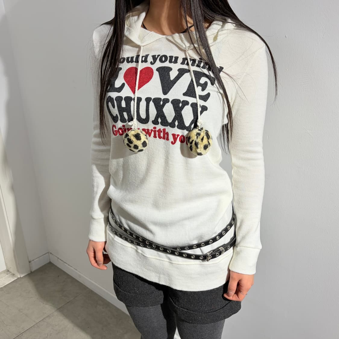 Chuxxx 호피 폼폼이 갸루 후드 니트 원피스 상품이미지2