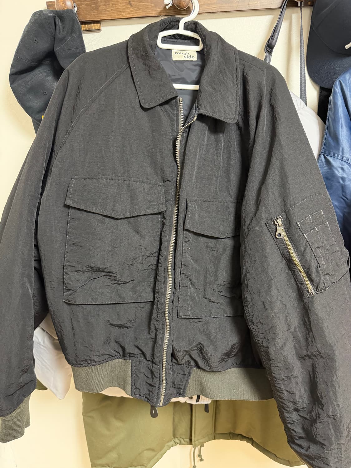 러프사이드 ma-1 애쉬블랙 2사이즈 상품이미지2