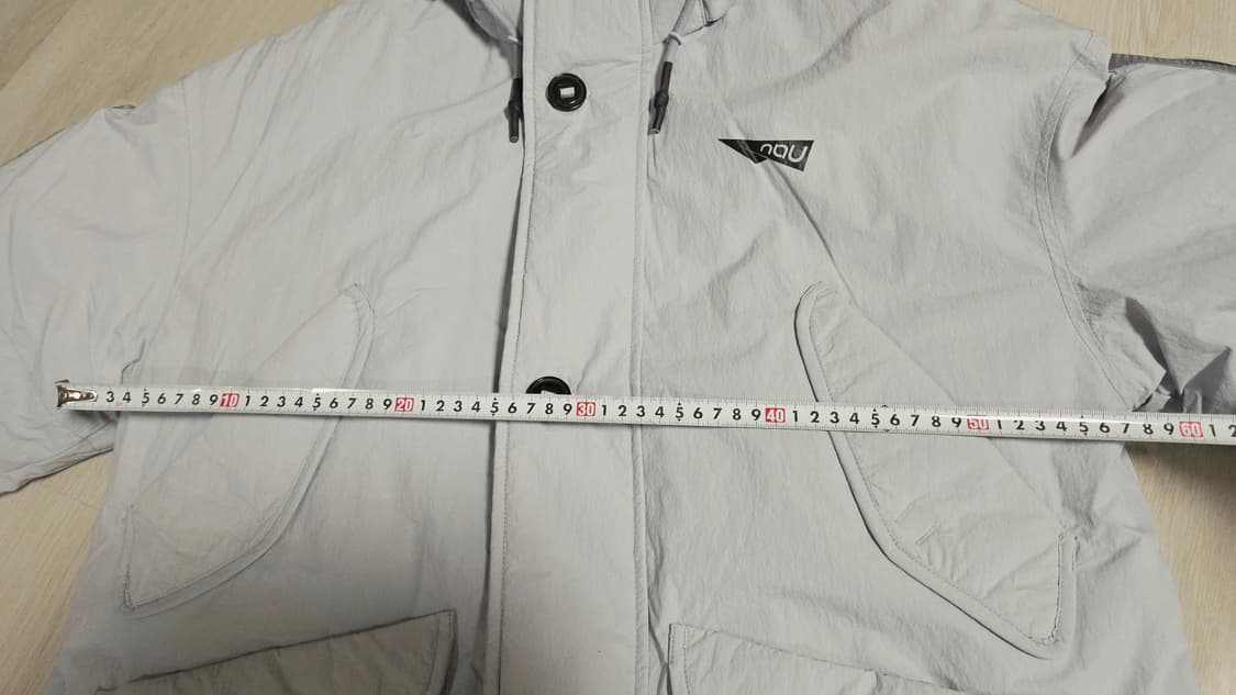 (착샷) NAU 나우 다운 패딩 스킨 점퍼 상품이미지4
