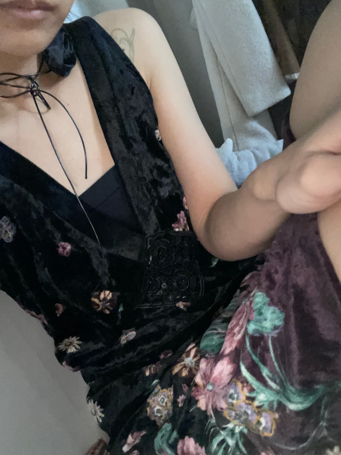 플라워 빈티지 비즈 벨벳 원피스 상품이미지3