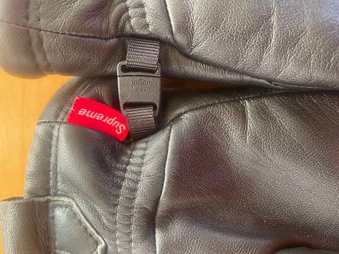 17FW 슈프림 x 노스페이스 레더 장갑 상품이미지2