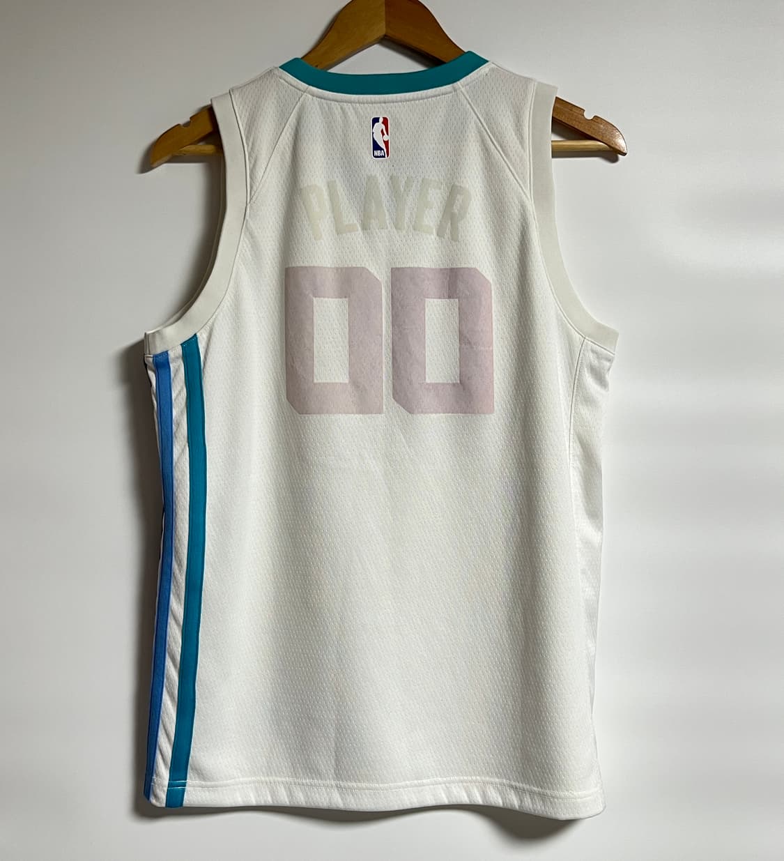 공용 조던 X NBA 샬럿 호네츠 스윙맨 슬리브리스 져지 L 상품이미지4