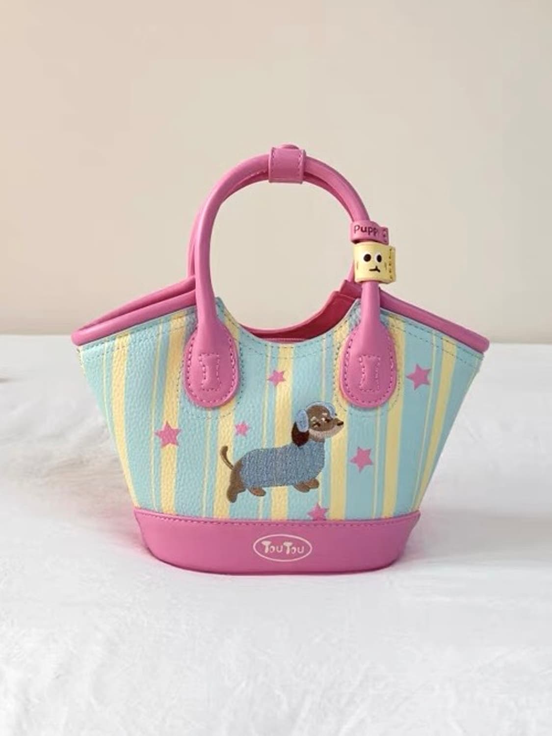 toutou 닥스훈트 자수 미니백 상품이미지1