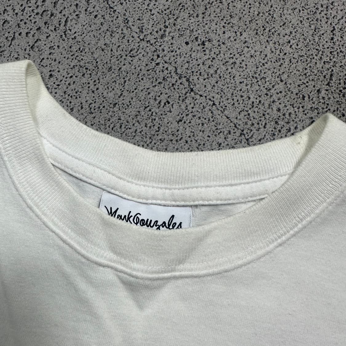 ✨ (바배) 와릿이즌 마크곤잘레스 빅프린팅 반팔티  상품이미지5