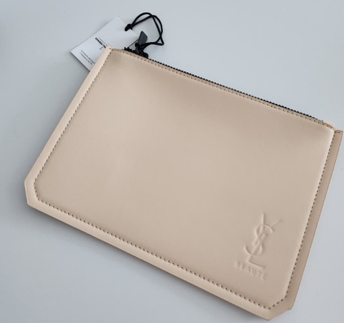 입생로랑 YSL 베이비핑크 플랫 파우치 (새제품) 상품이미지3