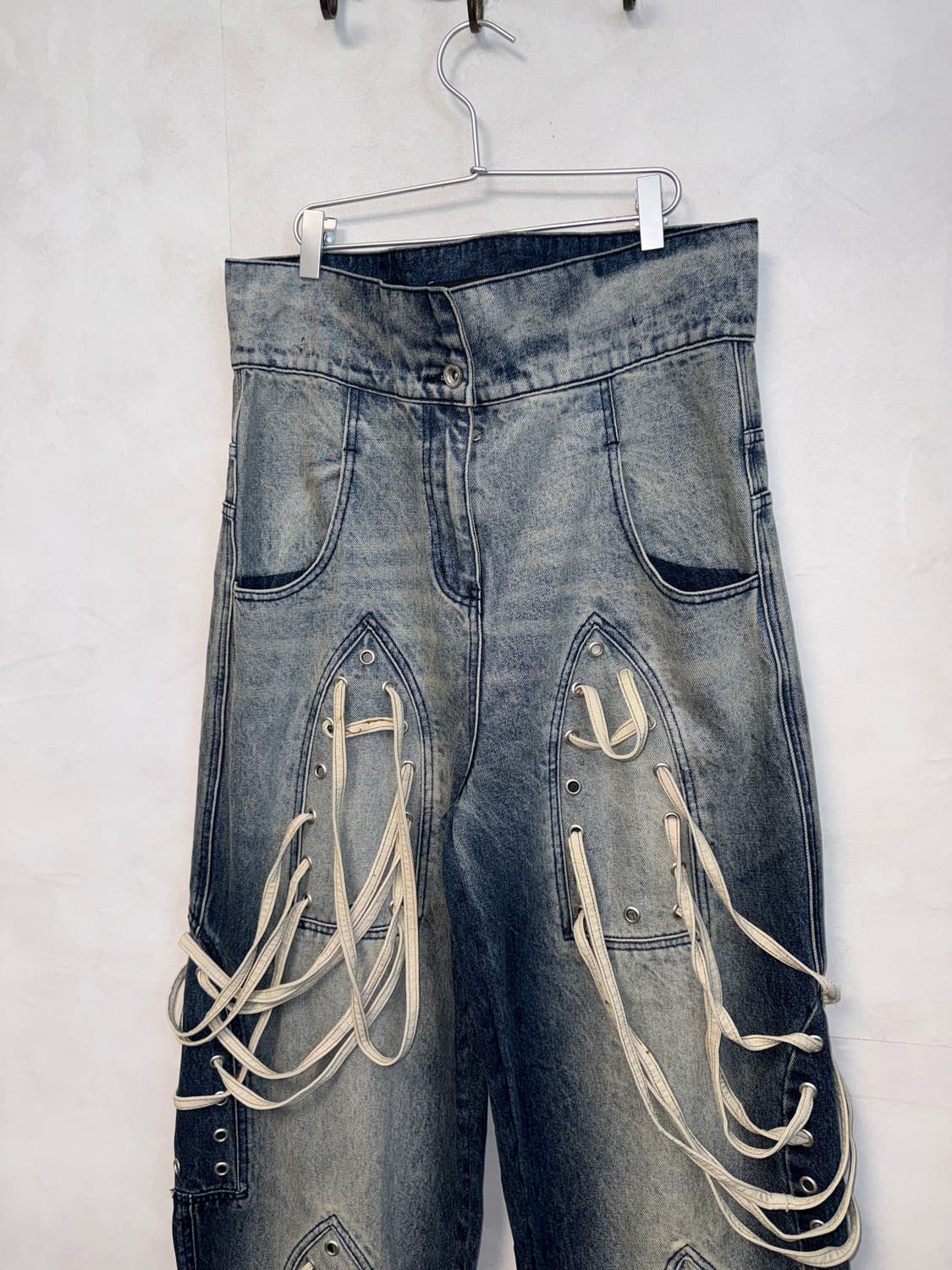 Who Decides War 레이스드 스테인 와이드 레그 진 인디고 상품이미지2