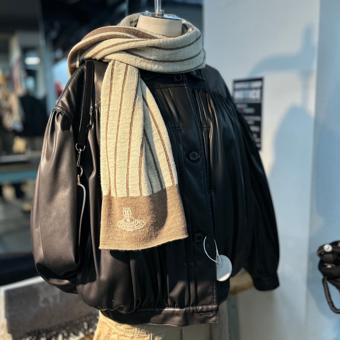 Vivienne Westwood Stripe Knit Muffler 상품이미지6