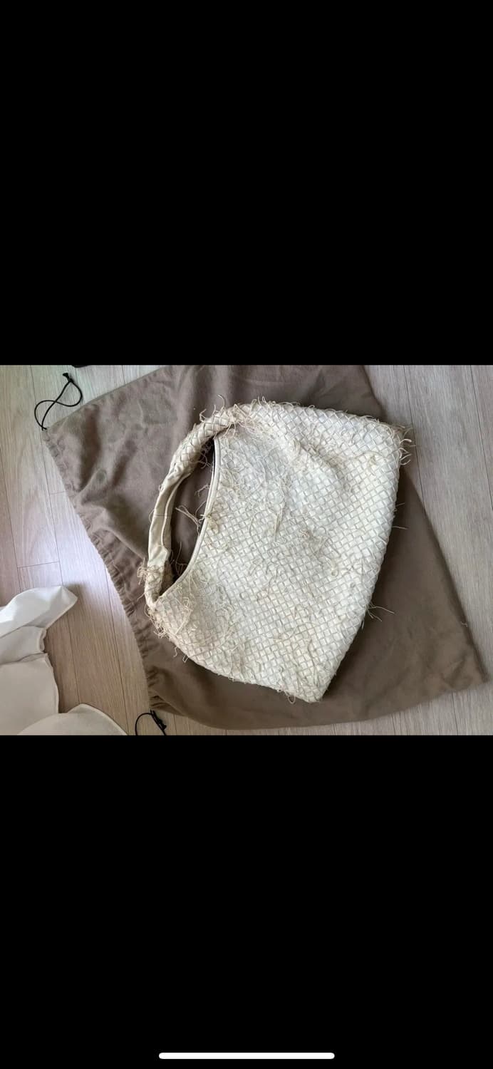 보테가베네타 인트레치아토 프린지 호보 상품이미지1