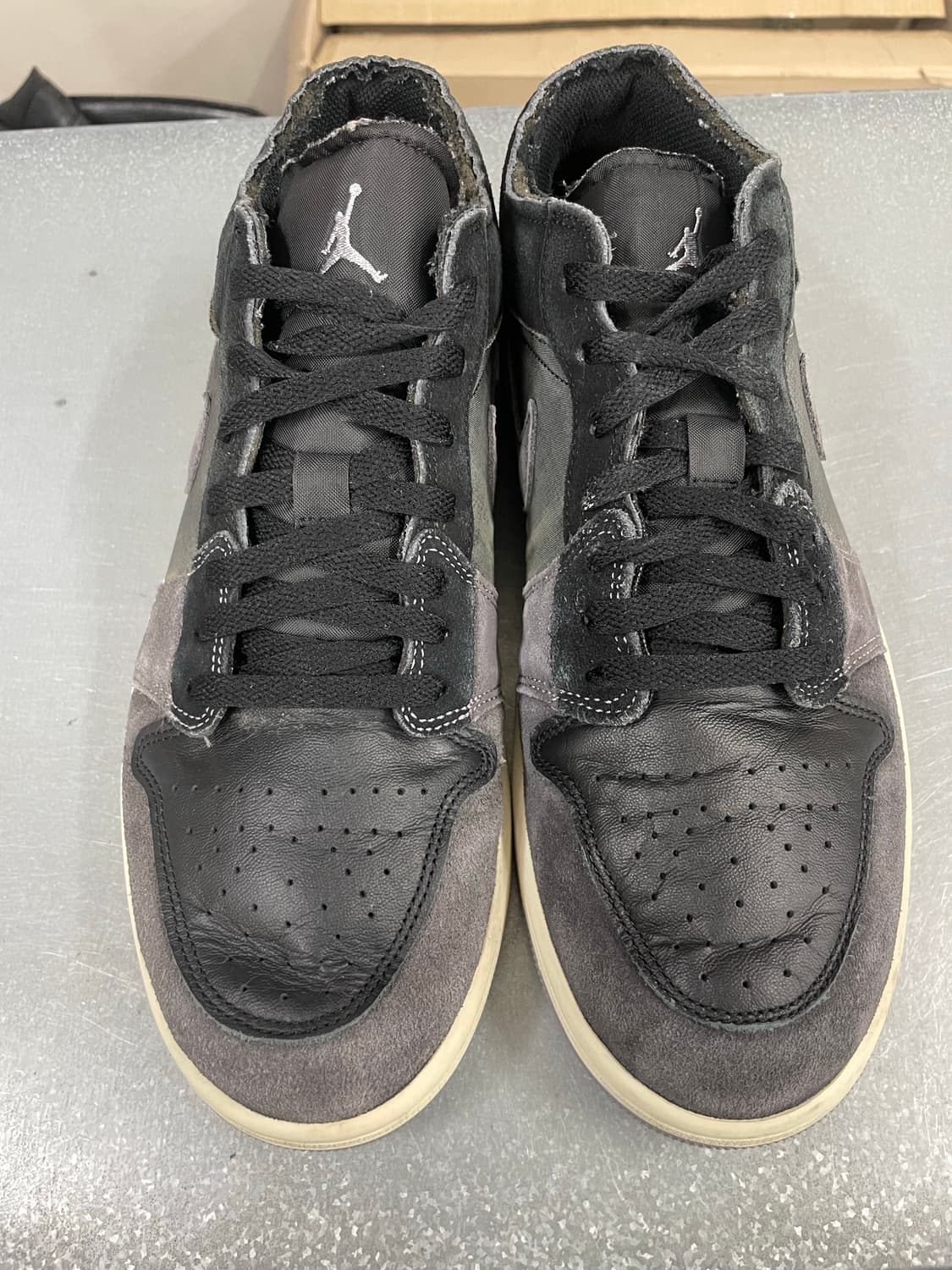 조던1 로우 SE 크래프트 블랙 시멘트그레이 285  상품이미지5