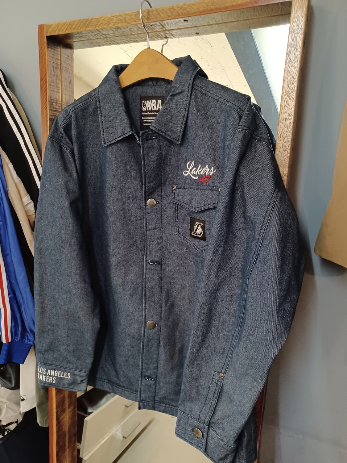 Nba 로스엔젤레스 레이커스 자수 데님 초어자켓 xl 상품이미지6