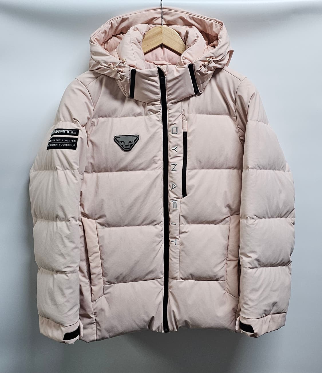 다이나핏 여성 카본엑스 구스패딩 M 상품이미지1