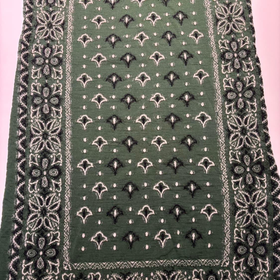 os) 캐피탈 반다나 축융 울 스톨 머플러 그린 상품이미지2