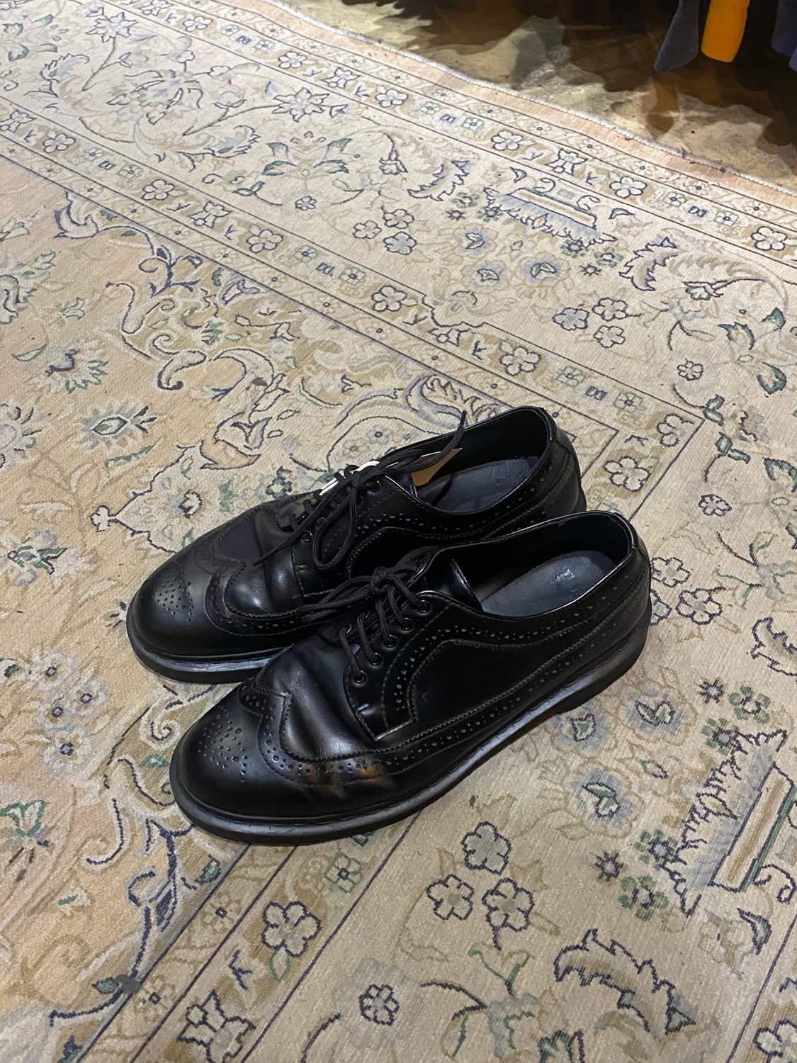 닥터마틴 3989 윙팁 블랙 상품이미지2