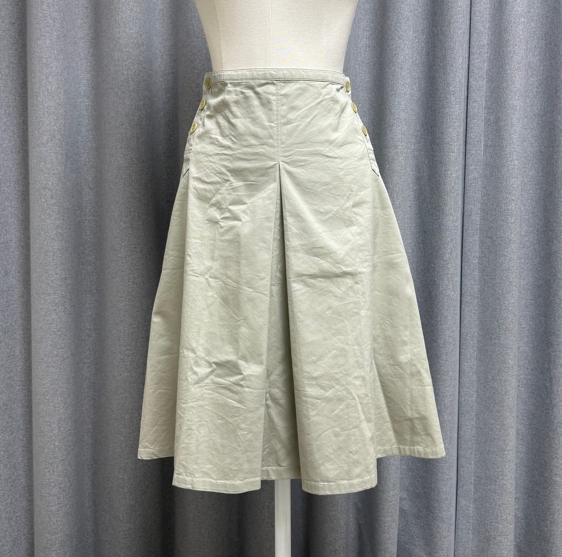 츠모리치사토 사이드버튼 플리츠 스커트 상품이미지3