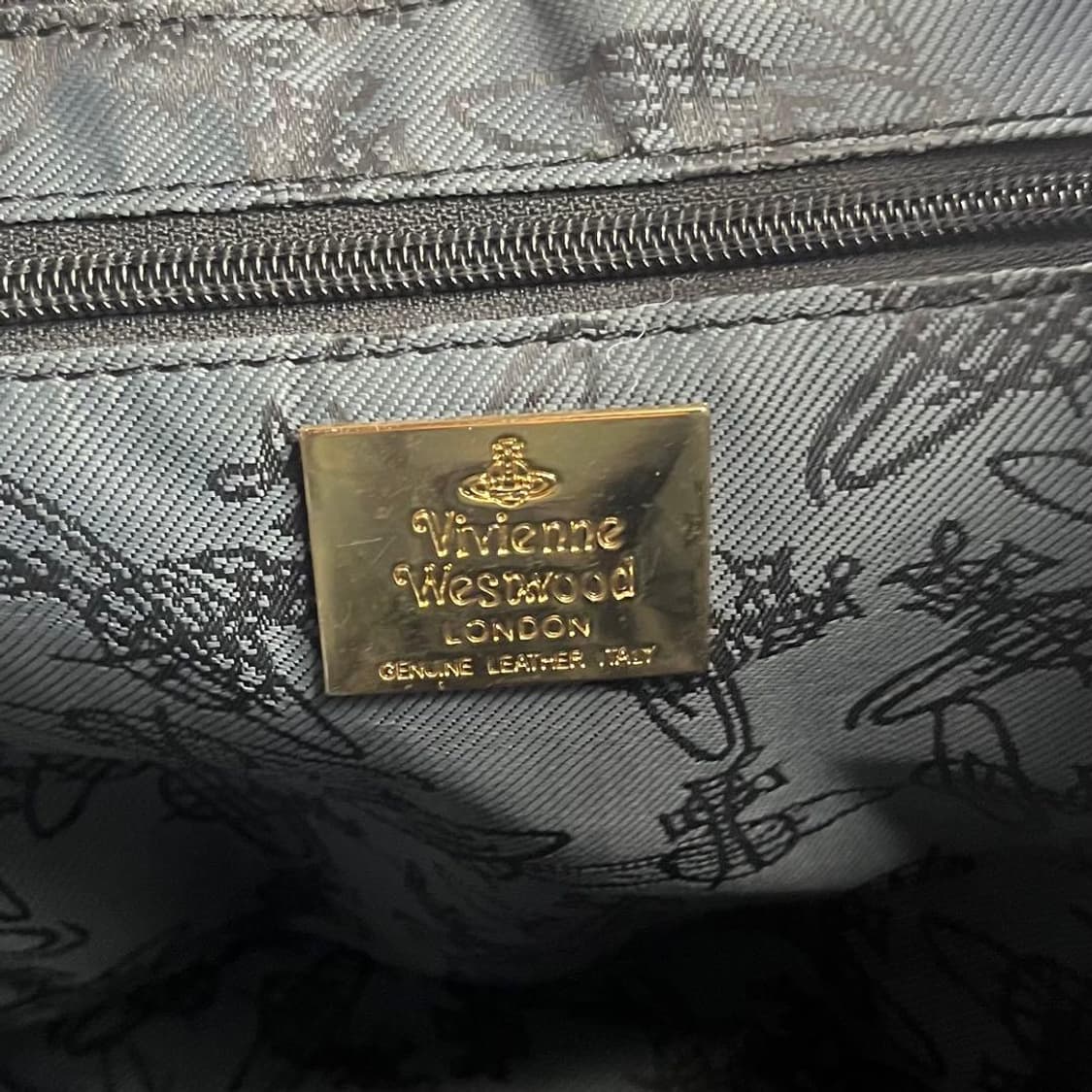 비비안 웨스트우드 인트레치아토 백팩 상품이미지8