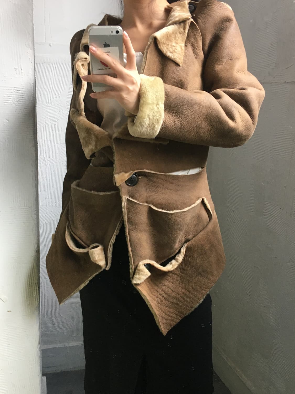 Vivienne Westwood 비비안웨스트우드 브라운 무스탕 상품이미지2