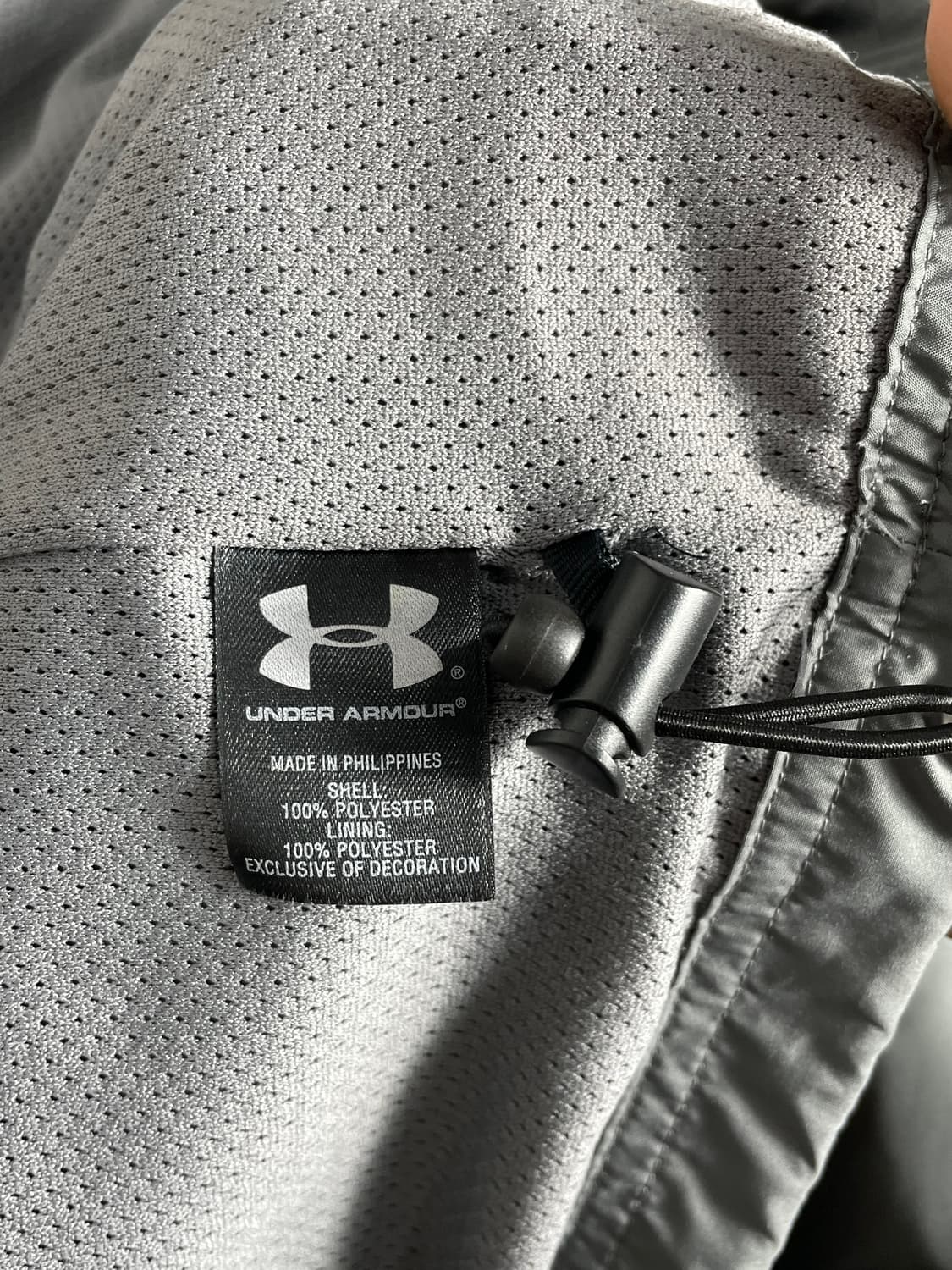 언더아머 V넥 윈드셔츠 상품이미지4