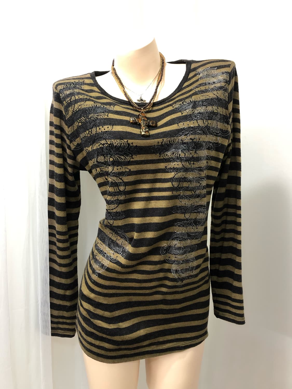 abstract pattern striped long sleeve 상품이미지2