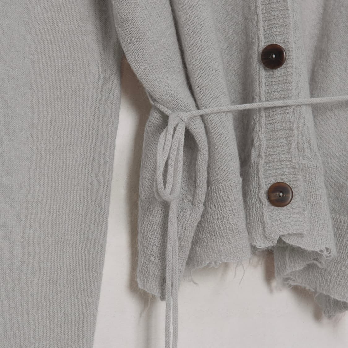 더일마 스트링 가디건 그레이 상품이미지4