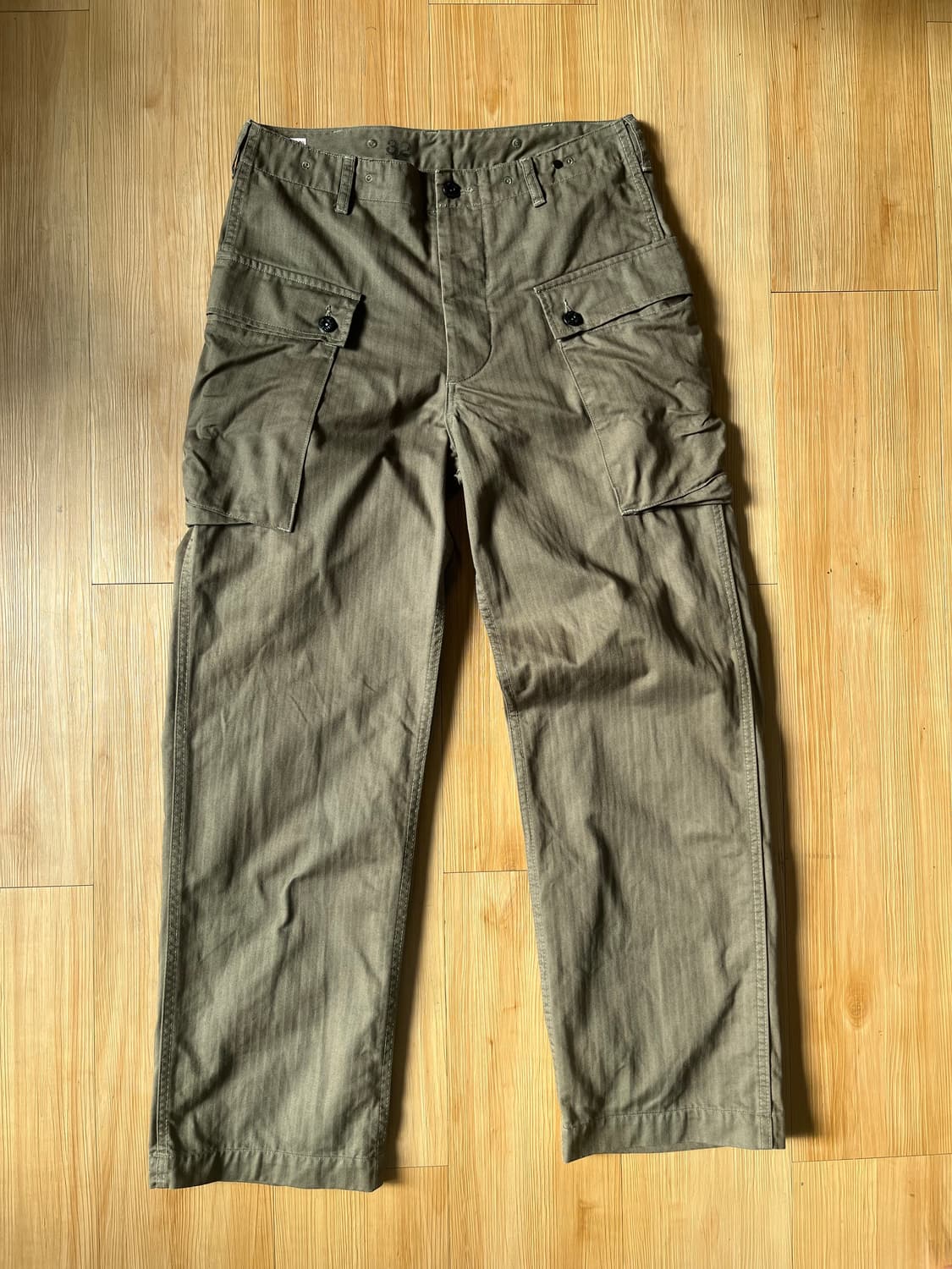 브론슨 p44몽키팬츠 32팝니다.  상품이미지1