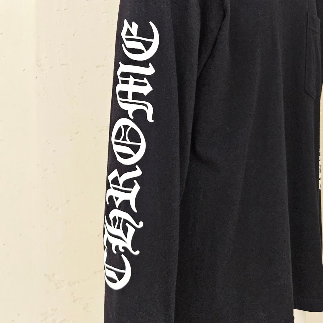 [M] 크롬하츠 넥 레터링 롱슬리브 블랙 B1213C137 상품이미지6