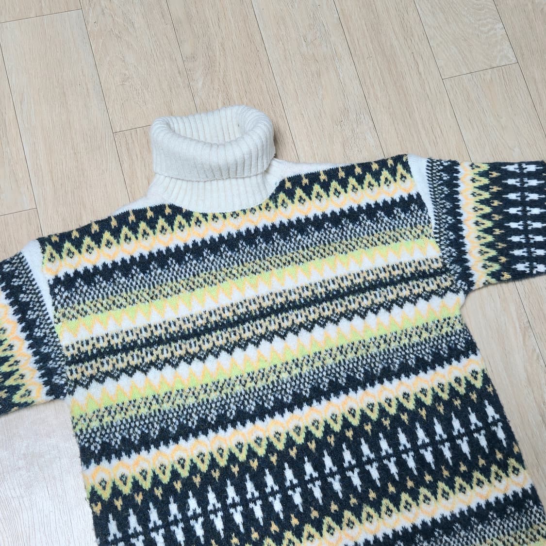 ZARA 패턴 니트 스웨터 상품이미지1
