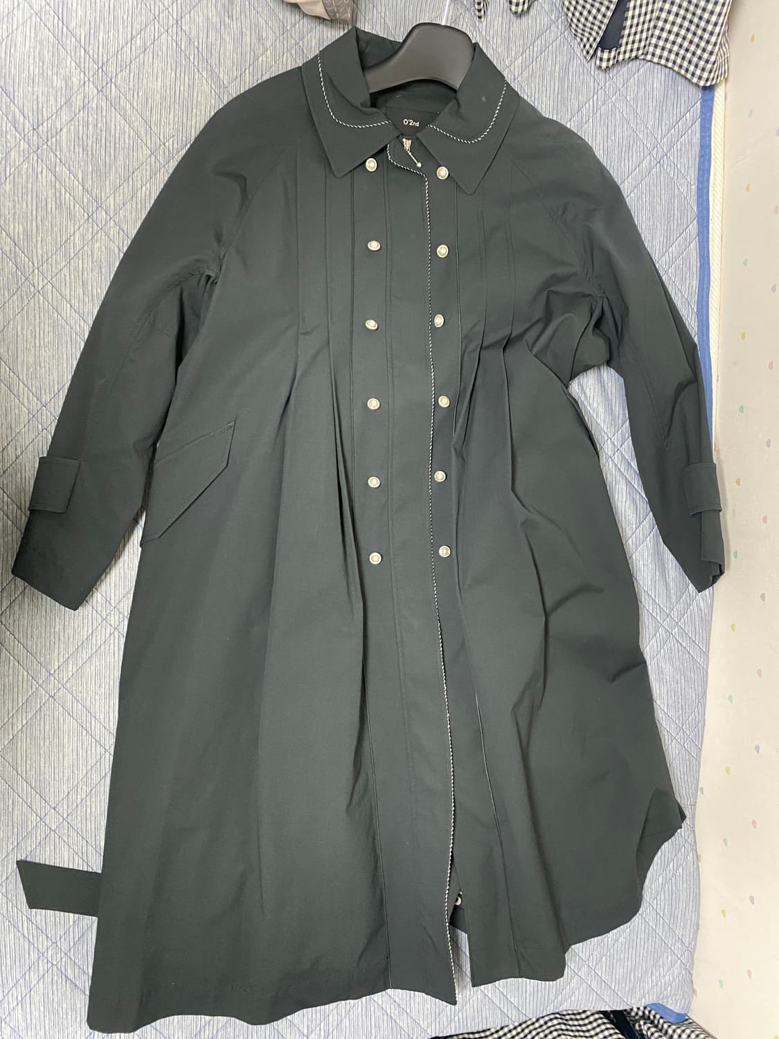 오즈세컨 트렌치코트 상품이미지1