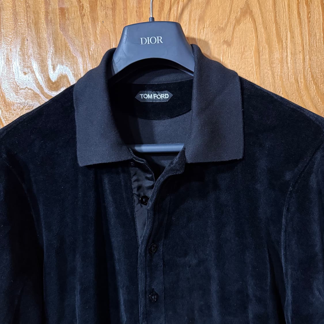 톰포드 24 S/S 벨루어 카라 헨리넥 셔츠  상품이미지3