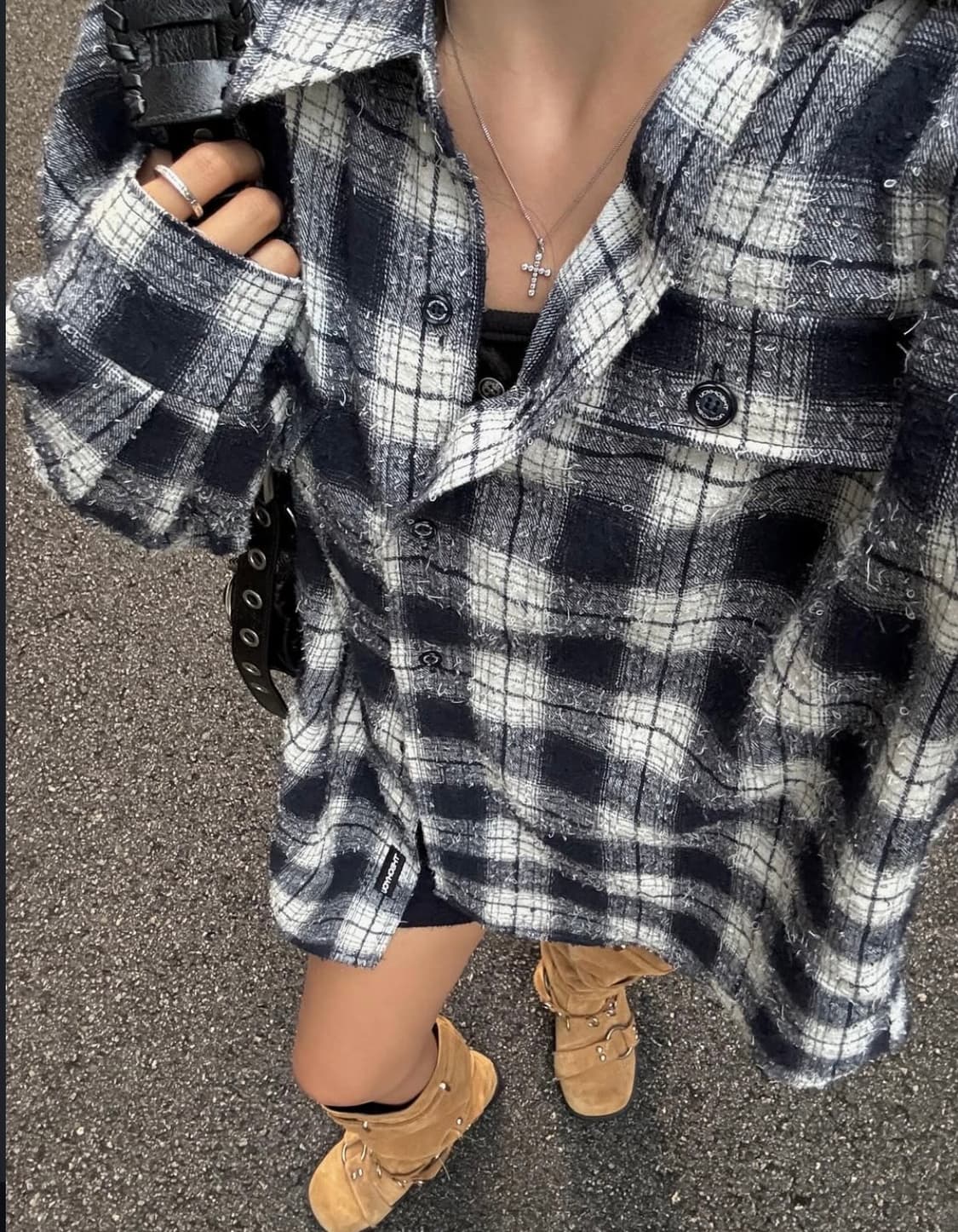 더오유 NATURAL VINTAGE CHECK SHIRTS (NAVY) 상품이미지3