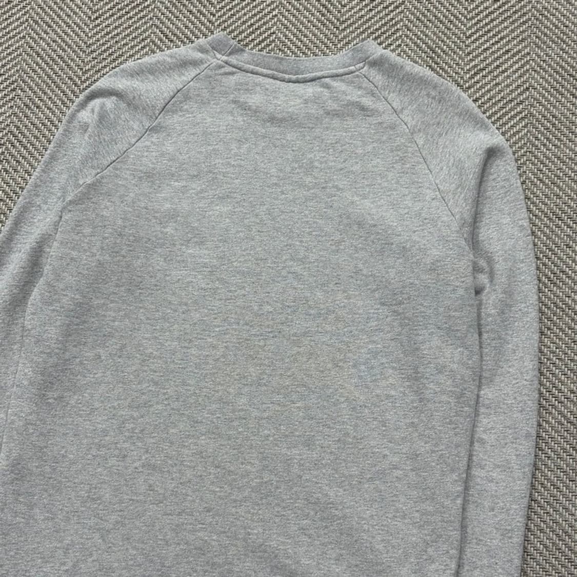 아디다스 베이직 로고 맨투맨 v1989 상품이미지4