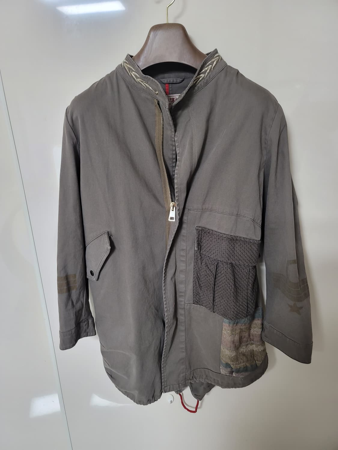 프로잭트포체 이태리 야상 85사이즈 상태극상

여성 85 상품이미지1