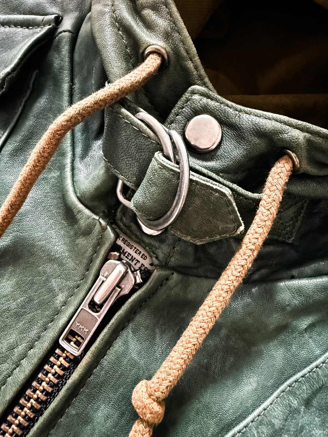 Avirex Cowhide Leather Hooded Jacket 상품이미지4