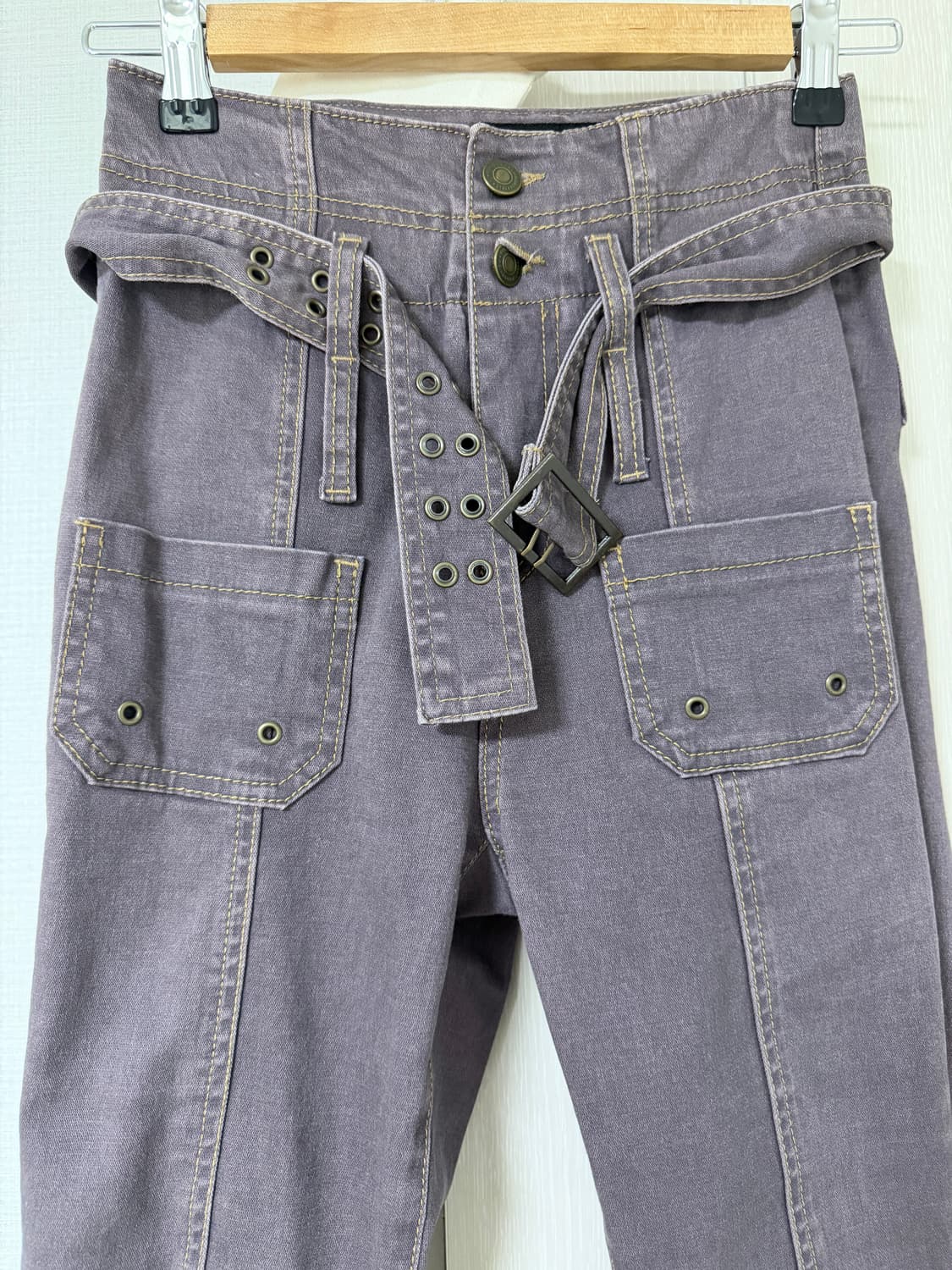 러닝하이 스티치 포인트 벨트 부츠컷 팬츠 - 퍼플그레이 상품이미지4