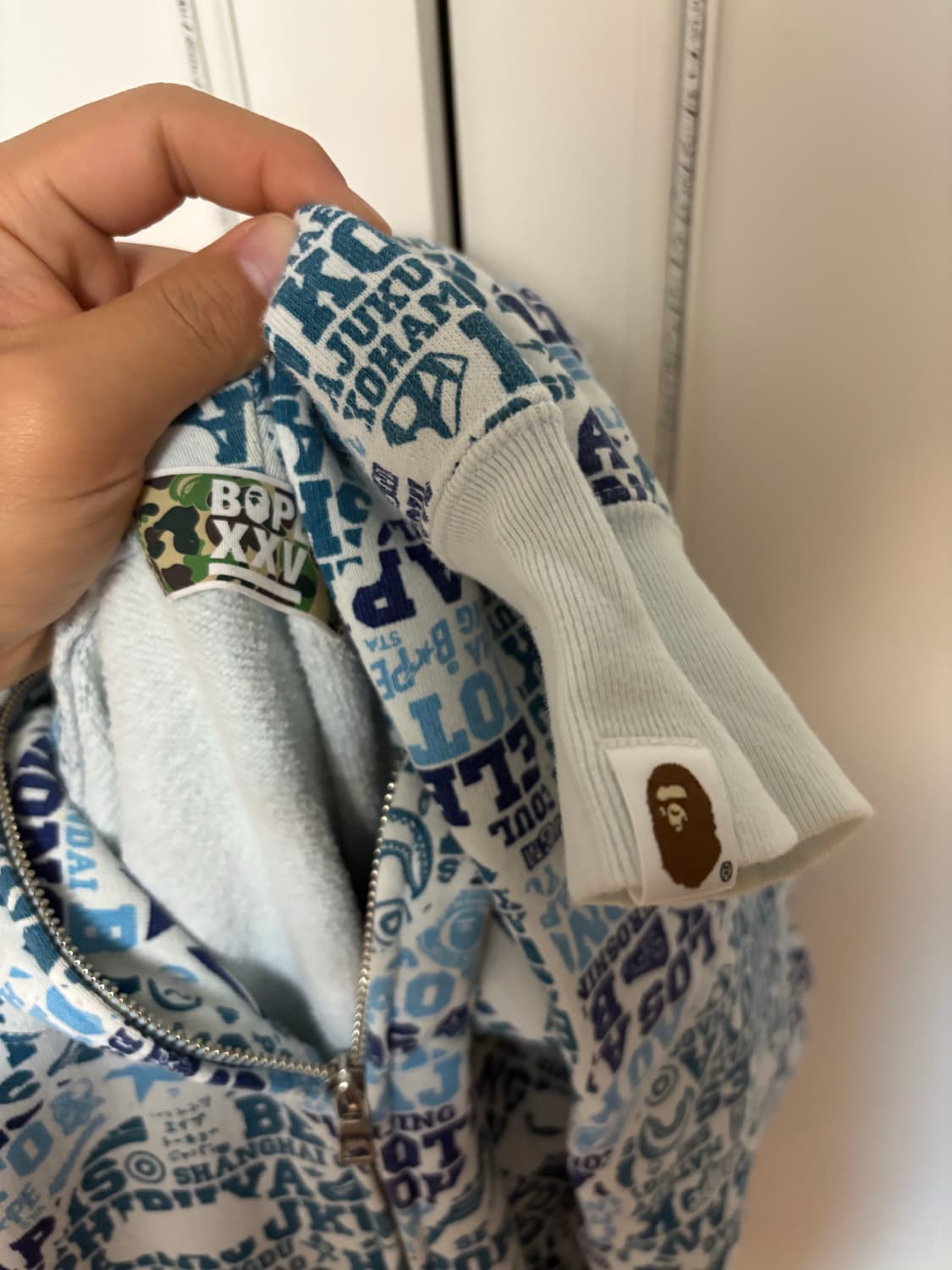 베이프 25주년 샤크 후드 XXL 상품이미지5