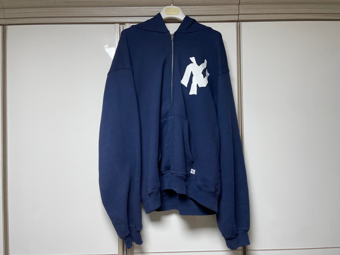 [L] Akimbo club 아킴보 클럽 NY 후드집업 네이비 상품이미지1